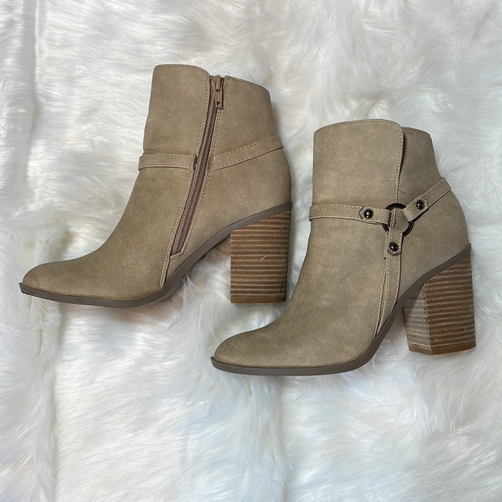 Lulus Tan Booties - Picture 6 of 8